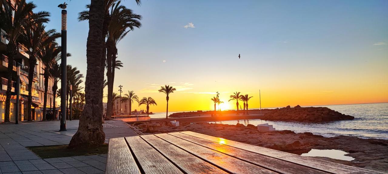 Beachside Apartment In Torrevieja Exteriér fotografie